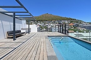 Quiet 2-bed Green Point Retreat Rooftop Pool