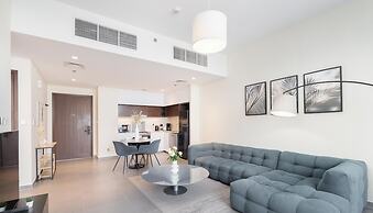 Vogue | Creek Edge Creek Harbor Waterfront Living