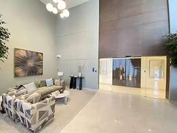 Vogue | Creek Edge Creek Harbor Waterfront Living