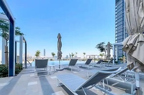 Vogue | Creek Edge Creek Harbor Waterfront Living