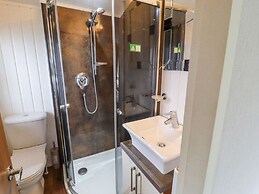 No 8 Hillcote Lodge
