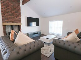 The Penthouse at 86