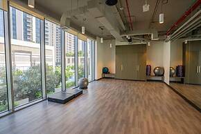 Vogue | Icon Bay Creek Harbour | Waterfront Living