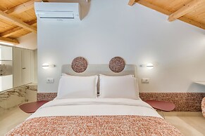 Nalia Suites