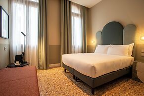 Hotel de l'Alboro
