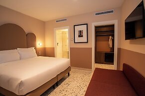 Hotel de l'Alboro