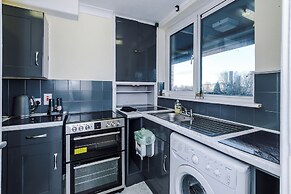 Modern 1 Bed - Close to City Centre
