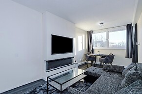 Modern 1 Bed - Close to City Centre