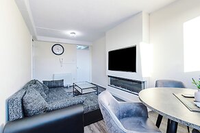 Modern 1 Bed - Close to City Centre