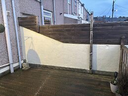 16 Salvin Terrace