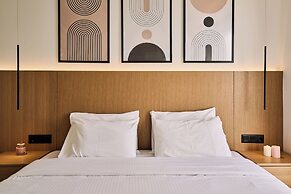 POLYTELIA | Luxury Living