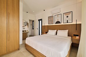 POLYTELIA | Luxury Living
