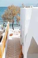 Beach Houses Santorini