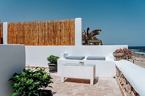 Beach Houses Santorini