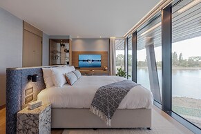 Fulham Pier Hotel