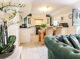 The Talkhouse Cottage
