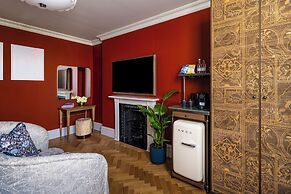 Bertrand's Townhouse