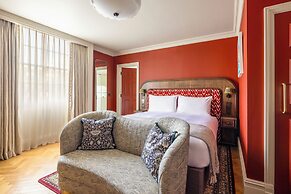 Bertrand's Townhouse