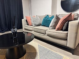 Corporate 3bedroom home with parking
