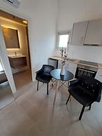 Apeiron Akrotiri by Apeiron Hotels