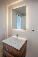 Apeiron Akrotiri by Apeiron Hotels