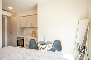 Apeiron Akrotiri by Apeiron Hotels
