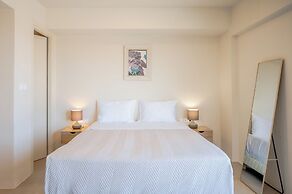 Apeiron Akrotiri by Apeiron Hotels