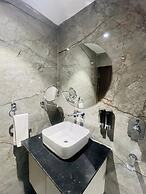 HOTEL SUPREME INN