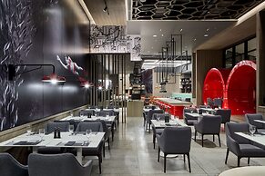 Radisson RED Cebu Mandaue