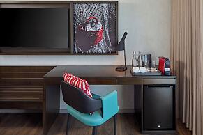 Radisson RED Cebu Mandaue