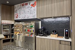 Radisson RED Cebu Mandaue