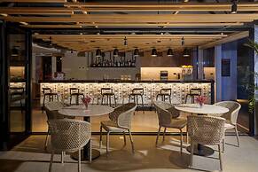 Radisson RED Cebu Mandaue