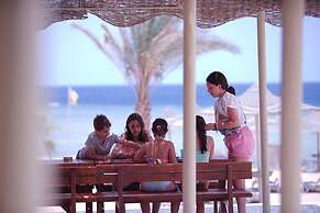 Shoni Bay Resort