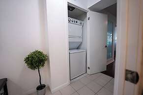 Guestilo Residence - Fort York
