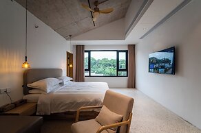 CLOUD RETREAT