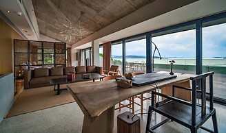 CLOUD RETREAT