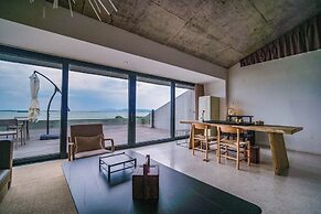 CLOUD RETREAT
