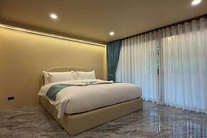 Sand Maré Karon Hotel