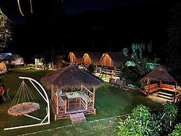 Lion Cafe Resort