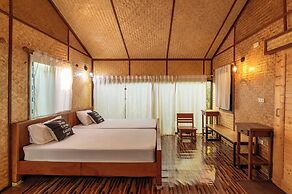 Lion Cafe Resort