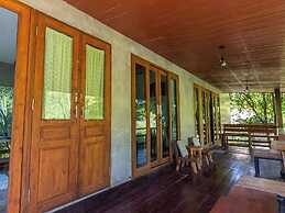 Lion Cafe Resort