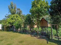 Lion Cafe Resort