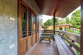 Lion Cafe Resort
