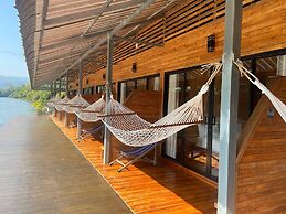 Mataburi River Kwai Resort