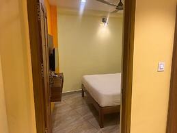 White Yellow Residency