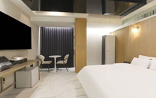 Swissbella Hotel