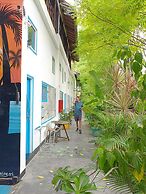 Gili Beach Bum Hostel