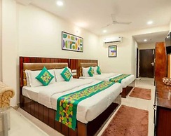 Hotel Red Coral by Trinetra