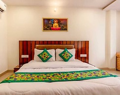 Hotel Red Coral by Trinetra