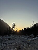 Mahadev River Side Camps